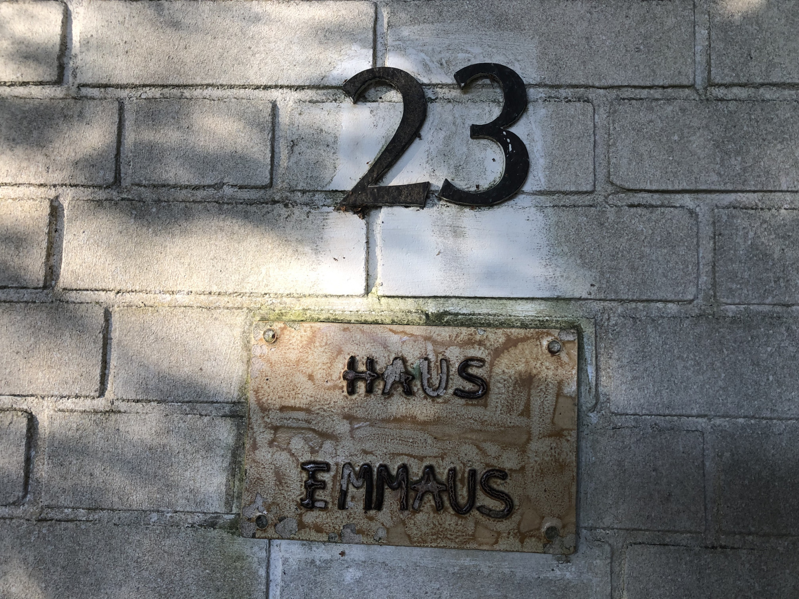 Emmaus-Hausnummer
